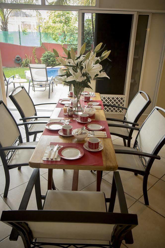 Casa Misifus Barra de Navidad Exterior foto
